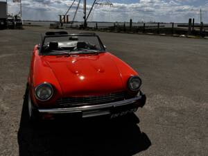 Afbeelding 3/8 van FIAT 124 Spider CS1 (1975)