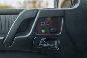 Image 28/48 de Mercedes-Benz G 400 CDI (SWB) (2002)