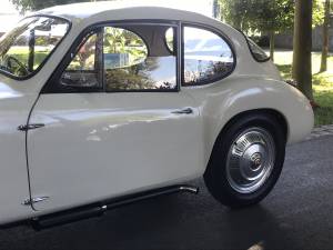 Image 2/21 of Rochdale GT (1960)