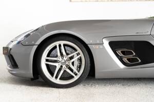 Bild 22/64 von Mercedes-Benz SLR Stirling Moss (2009)