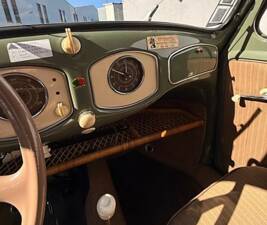 Image 26/49 of Volkswagen Beetle 1100 Standard (Brezel) (1950)