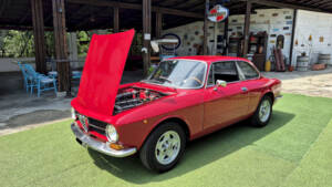 Bild 38/50 von Alfa Romeo Giulia 1300 GT Junior (1971)