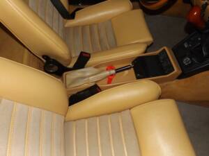 Bild 11/50 von Alfa Romeo 2.0 Spider (1992)