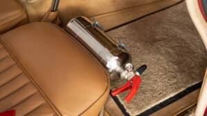 Image 23/30 of Jaguar XK 120 SE OTS (1953)