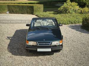 Image 7/100 of Saab 900 S (1993)