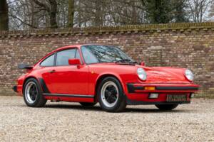 Bild 24/50 von Porsche 911 Carrera 3.2 (1988)