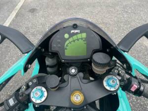Bild 8/35 von Petronas DUMMY (2003)