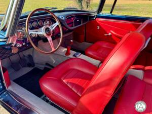 Image 32/43 of Maserati 3500 GT Touring (1961)