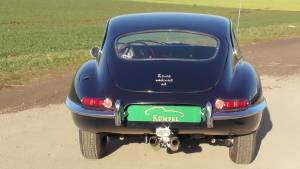 Image 4/50 of Jaguar E-Type (1967)