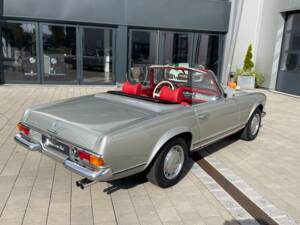 Imagen 15/22 de Mercedes-Benz 280 SL (1969)