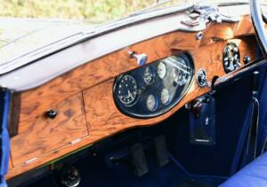Image 24/50 of Rolls-Royce 20&#x2F;25 Sedanca de Ville (1933)