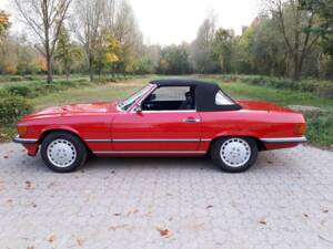 Image 1/18 of Mercedes-Benz 300 SL (1986)