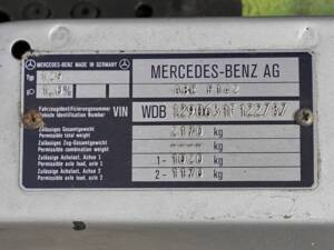 Image 19/22 of Mercedes-Benz SL 320 (1996)