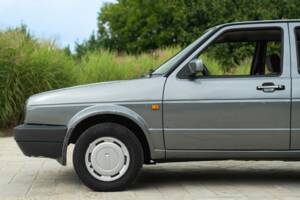 Bild 9/45 von Volkswagen Golf II 1.3 (1990)