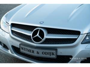 Imagen 21/36 de Mercedes-Benz SL 500 (2011)