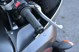 Bild 44/49 von Yamaha YZF-R1 (2002)