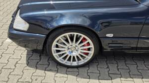 Image 13/100 of Mercedes-Benz SL 500 (1999)