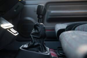 Image 36/50 de Renault R 5 GT Turbo (1986)