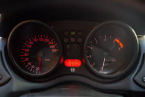 Image 42/46 of Alfa Romeo GTV 2.0 JTS (2003)