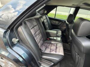 Bild 13/15 von Mercedes-Benz E 500 (1995)