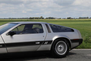 Immagine 27/32 di DeLorean DMC-12 (1981)