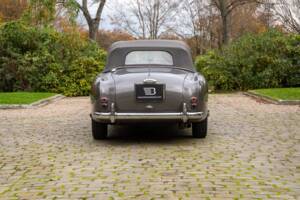Afbeelding 7/29 van Aston Martin DB 2&#x2F;4 Mk II DHC (1956)