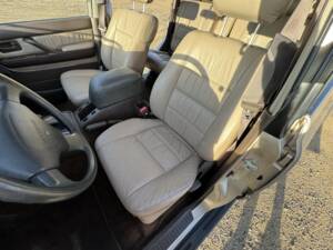 Immagine 19/45 di Toyota Land Cruiser FJ80 (1994)