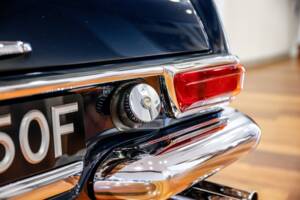 Image 12/31 de Mercedes-Benz 280 SL (1968)