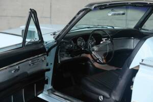 Immagine 25/50 di Ford Thunderbird (1962)