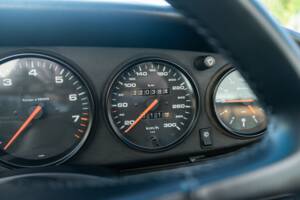 Bild 14/34 von Porsche 911 Carrera 4 (1991)