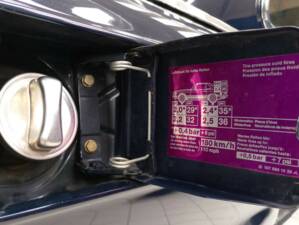 Immagine 47/52 di Mercedes-Benz 500 SL (1986)