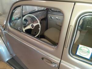 Afbeelding 32/79 van Volkswagen Käfer 1200 Export &quot;Ovali&quot; (1954)