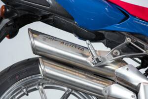 Image 33/50 de MV Agusta DUMMY (2004)