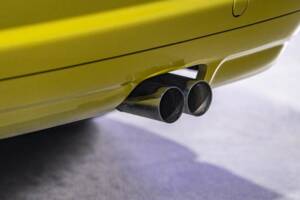Image 41/50 of BMW M3 (2003)