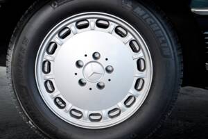 Image 36/50 de Mercedes-Benz 560 SL (1989)