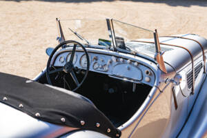 Image 23/35 of BMW 328 (1938)