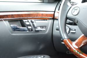 Bild 39/50 von Mercedes-Benz S 500 (2006)