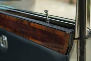 Image 43/50 of Rolls-Royce Silver Wraith II (1979)