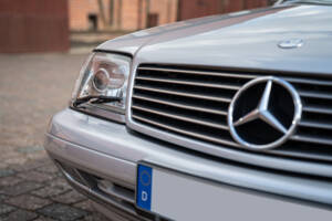Bild 5/38 von Mercedes-Benz SL 500 (2000)