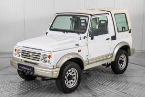 Bild 49/50 von Suzuki SJ Samurai (2003)
