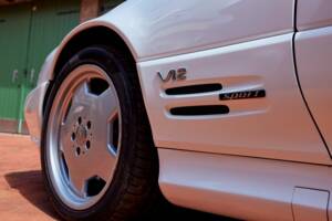 Image 50/171 of Mercedes-Benz SL 600 (1996)