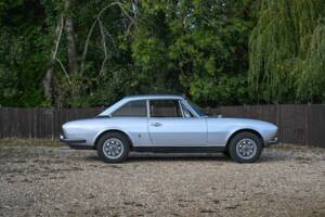 Image 7/50 of Peugeot 504 Coupé (1973)