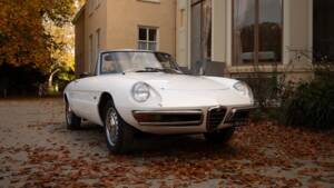 Image 48/50 de Alfa Romeo 1600 Spider Duetto (1967)