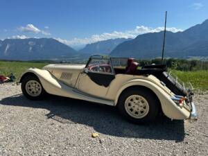 Bild 2/4 von Morgan Plus 8 (1981)