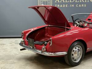 Image 36/50 of Alfa Romeo Giulietta Spider Veloce (1959)