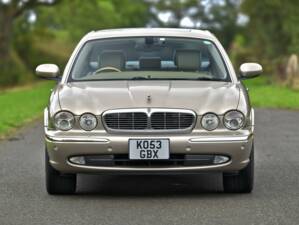 Afbeelding 3/50 van Jaguar XJ 8 4.2 (2003)