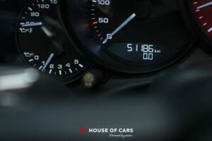 Image 24/25 of Porsche 911 Carrera 4 GTS (2017)
