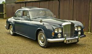 Afbeelding 2/50 van Bentley S 3 Continental Flying Spur (1963)