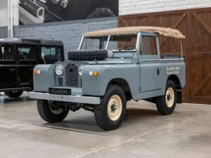 Afbeelding 3/32 van Land Rover 88 (1969)