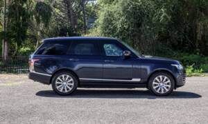 Immagine 2/30 di Land Rover Range Rover Autobiography SDV8 (2016)